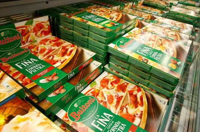 Buitoni frozen pizzas, which are part of the Nestle group, are pictured in a store at the company's headquarters in Vevey, Switzerland, February 15, 2018. 