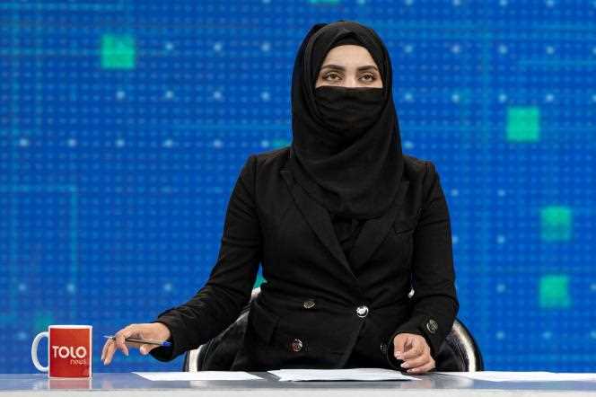 Thamina Usmani presents the television news on the Afghan channel Tolo TV, on May 22, 2022 in Kabul. 