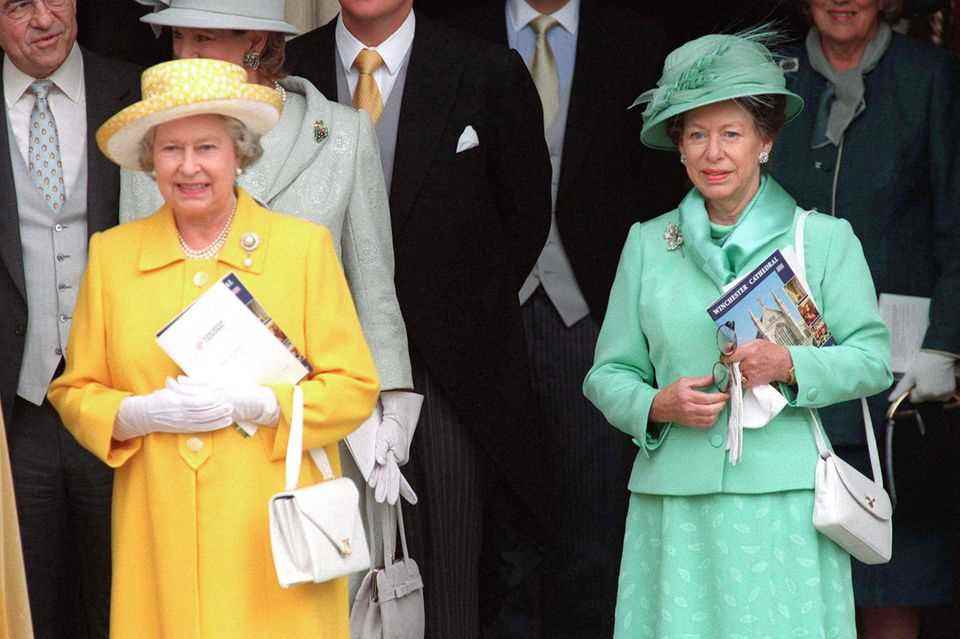 Queen Elizabeth and Princess Margaret in 1998