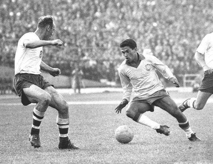 Avoided a ban: thanks to a pardon, Garrincha was allowed to perform magic against Czechoslovakia in the 1962 World Cup final.