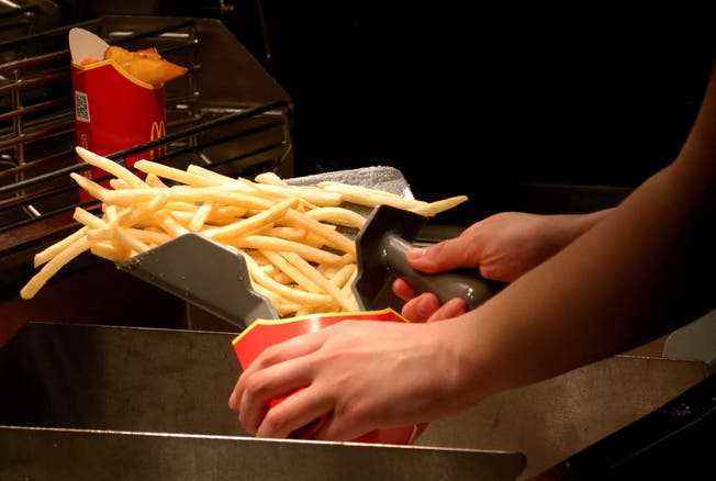 McDonald's umgeht durch eine Milliardenzahlung weitere Ermittlungen.