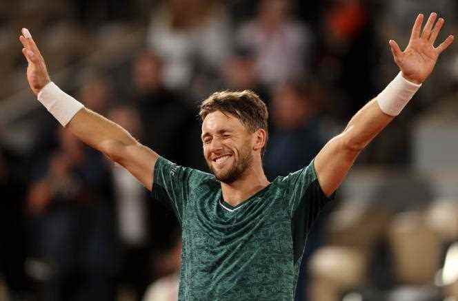 The joy of Casper Ruud after his victory against Marin Cilic, in the semi-final of Roland-Garros, in Paris, June 3, 2022. 