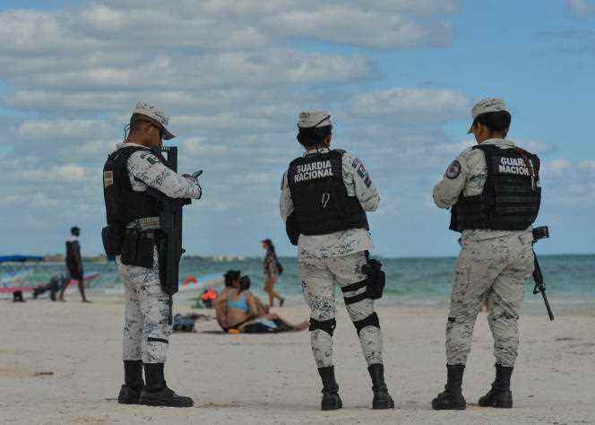The National Guard patrols Playa Pescadores, in Tulum (Mexico), on November 8, 2021.
