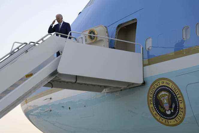 US President Joe Biden about to board Air Force One in Fussa, Japan, May 24, 2022.