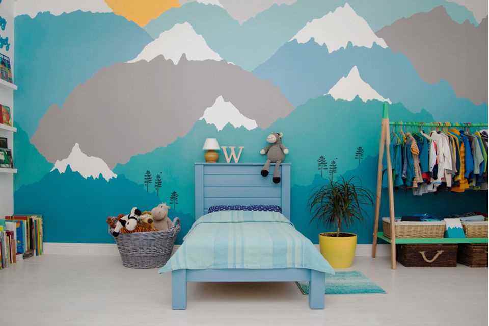 Design children's room: room with mountain motif