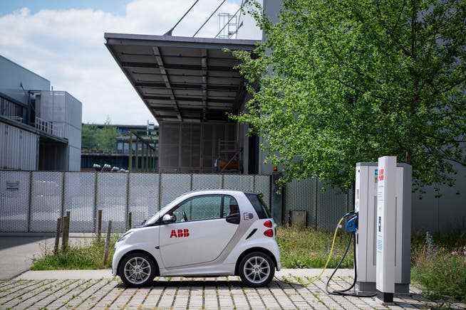 An e-car charging station from ABB in Zurich-Oerlikon. 