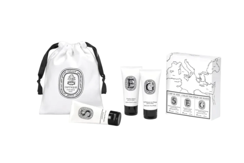 "L' Art du Soin - Collection pour les main" from Diptyque, costs about 38 euros. 