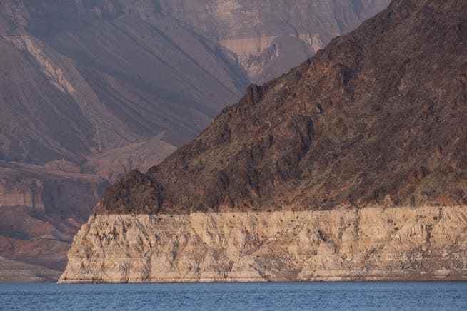 A white ring shows the dramatic fall in Lake Mead's water level. 