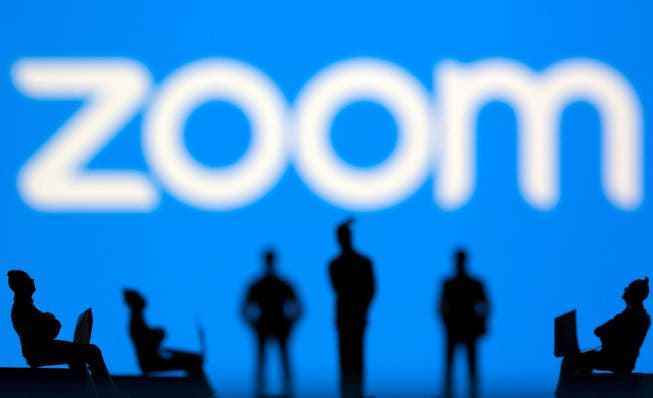 Das Wachstum beim Videokonferenz-Dienst Zoom verlangsamt sich seit dem Abbau der Corona-Beschränkungen. 