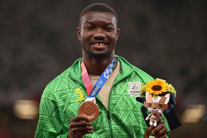 Bronze medal for the Burkinabé Hugues-Fabrice ZOngo in the triple jump during the Tokyo Olympics, August 5, 2021. 