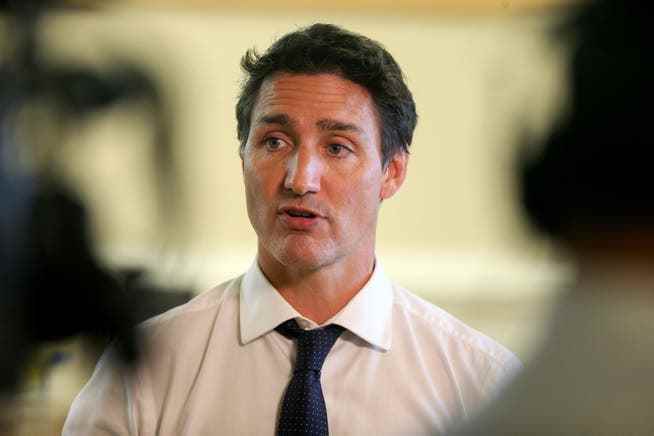 Canadian Prime Minister Justin Trudeau thanked the rescue workers and offered his condolences to the families of the victims.