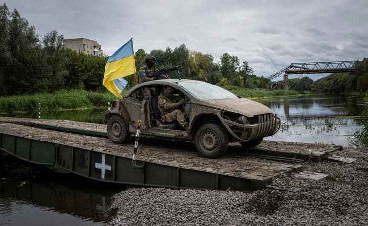 In the east, the Ukrainians have celebrated spectacular successes in recent weeks - but their positions remain exposed. 