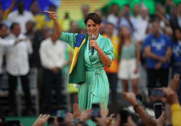 First Lady Michelle ist der Star bei Bolsonaros Kampagnenstart im Juli: «Heute können wir mit Stolz sagen, dass wir Brasilianer sind.»
