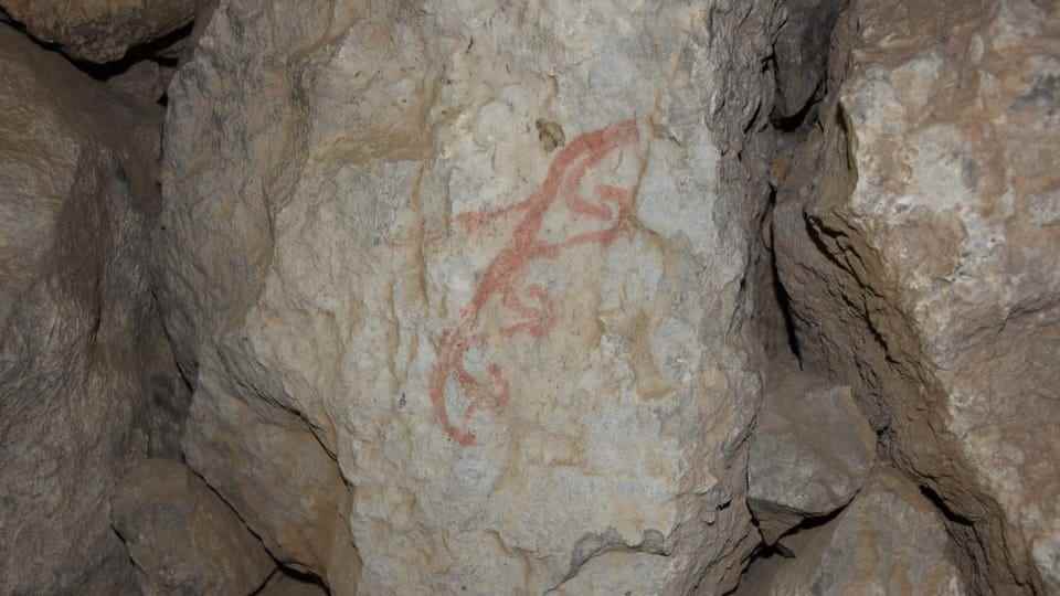 Hittite graffiti in the tunnel 