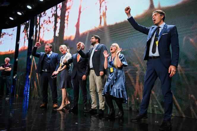 The leaders of the Democrats of Sweden party, in Nacka, near Stockholm, after the first results of the legislative elections, September 11, 2022.