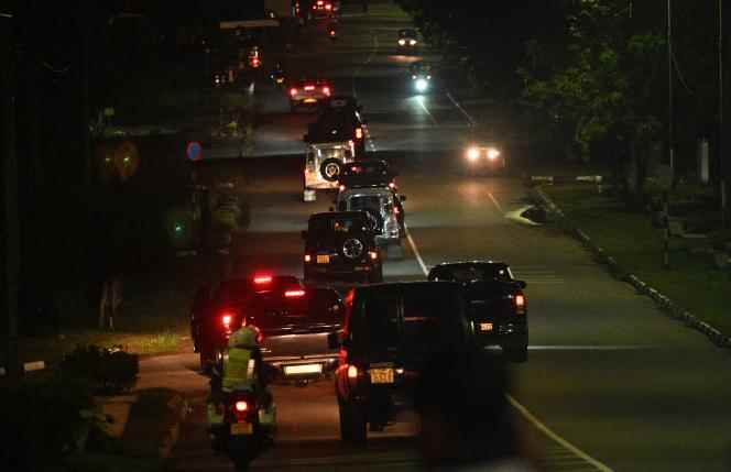 A convoy of vehicles likely to carry former Sri Lankan President Gotabaya Rajapaksa leaves Bandaranaike International Airport in Colombo early on September 3, 2022. 