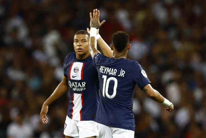 Neymar and Mbappé, both scorers in the TFC-PSG match (0-3), in Toulouse, August 31, 2022.