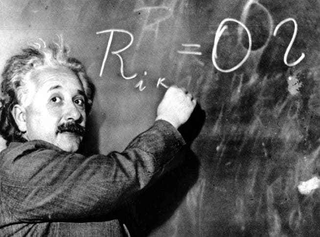 Für die Karriere des Physiknobelpreisträgers Albert Einstein, hier 1931 am Carnegie Institute in Pasadena, spielte Zürich eine wichtige Rolle.