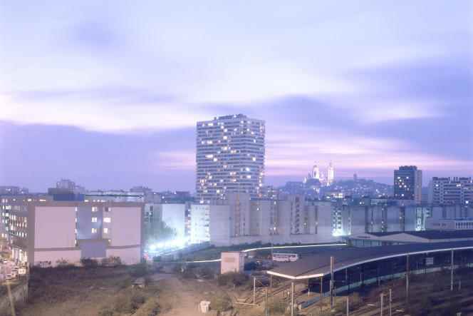 Digital image, Paris, Porte d'Aubervilliers, by night, general view of lighted buildings, Montmartre in the distance, train tracks in the foreground, clouds