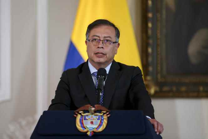 Colombian President Gustavo Petro waits at Nariño Palace, seat of the presidency, Monday, Oct. 3, 2022 in Bogota, Colombia, with US Secretary of State Antony Blinken (not shown).  (Luisa Gonzalez/Pool via AP)