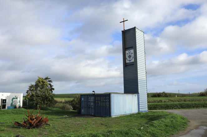 The astonishing Saint-André-des-Marins chapel, made of containers.