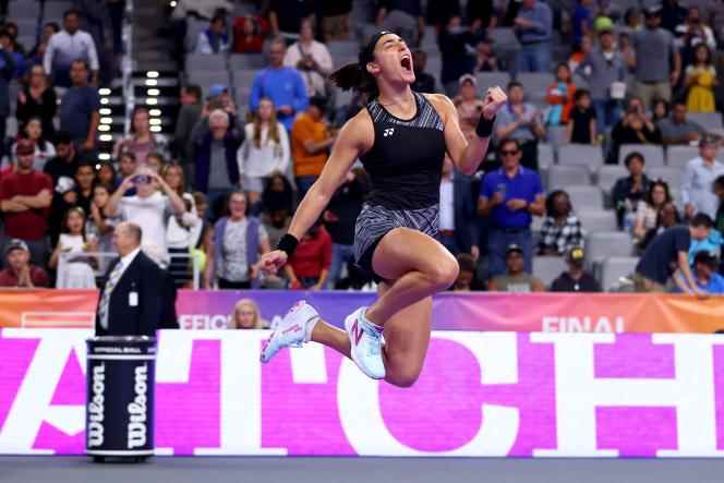 Caroline Garcia jumps for joy after her 6-3 6-2 victory over Maria Sakkari in the semi-finals of the WTA Masters in Fort Worth (Texas), USA.  November 6.