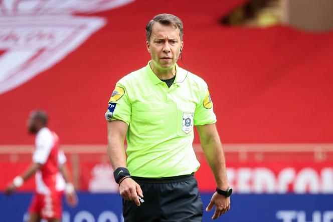 Football referee Johan Hamel, here in April 2021.
