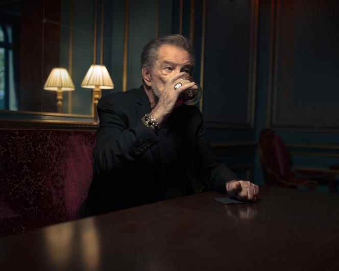 Eddy Mitchell, at the bar of the Raphaël hotel, in Paris (16th), on October 25, 2022.