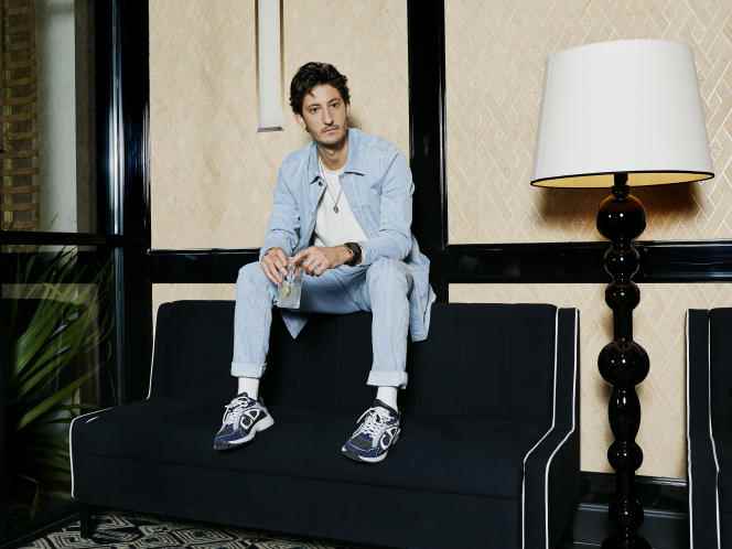 Pierre Niney, at the bar of the Roch Hotel, in the 1st arrondissement of Paris, on October 17, 2022.