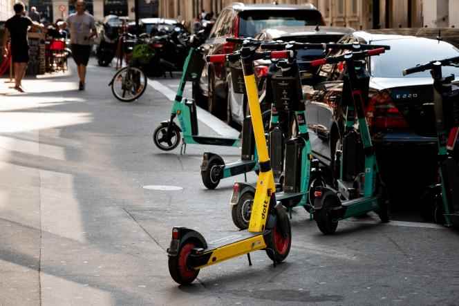 Electric scooters, in Paris, September 4, 2021.