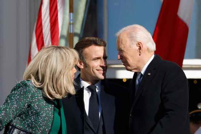 US President Joe Biden welcomes French presidential couple Emmanuel and Brigitte Macron to the White House on Thursday, December 1. 