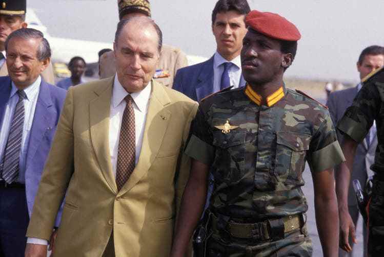 Keine Freunde: der damalige französische Präsident François Mitterrand und Thomas Sankara 1986 in Burkina Faso.