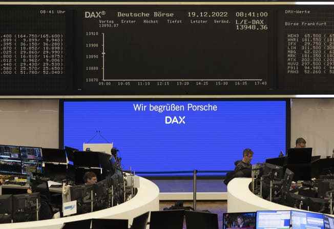 The DAX welcomes Porsche on Monday morning.
