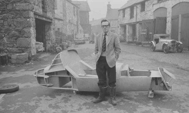Frank Costin, here with the chassis of the first Xylon, was a big fan of the wooden construction.