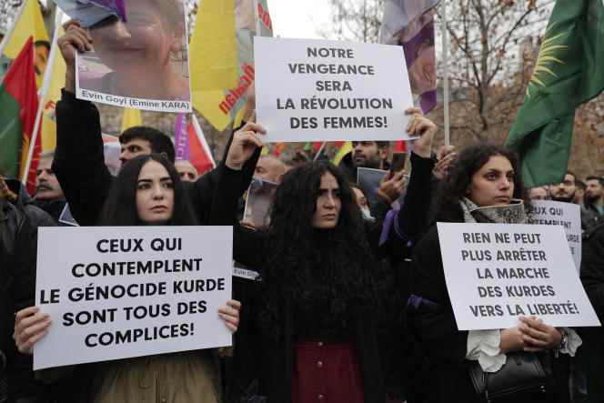 Kurdish activists during a demonstration against the recent shooting at the Kurdish Culture Center in Paris, December 24, 2022.