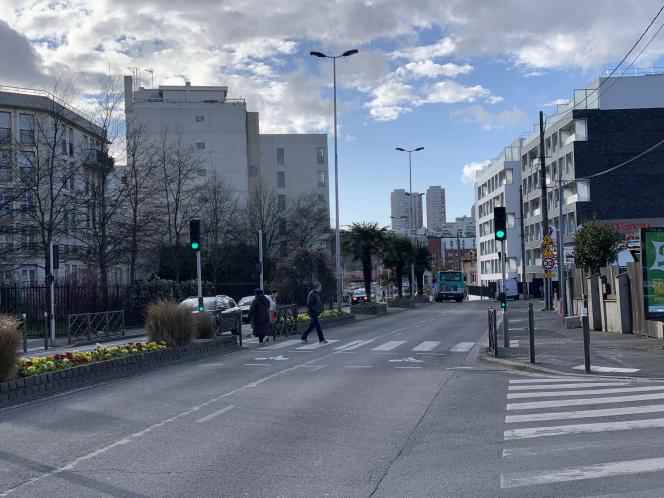 Boulevard Gabriel Péri, Rosny-sous-Bois (Seine-Saint-Denis), in February 2020.