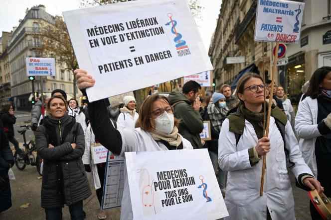 On December 1 and 2, 2022, thousands of liberal doctors and biologists closed practices and laboratories, some to demand price increases, others to protest against a drain on their profits.