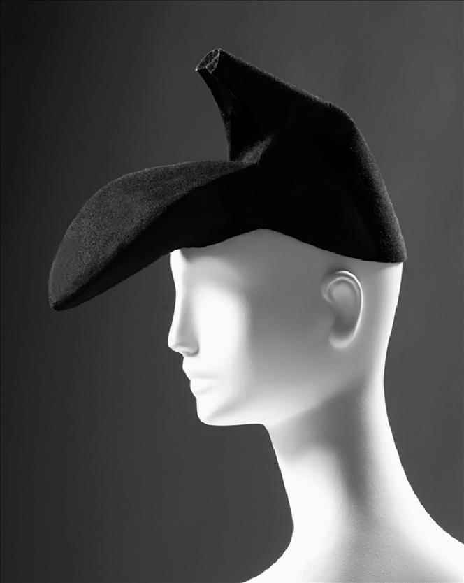 Elsa Schiaparelli's hat-shoe, created in 1937, in collaboration with Salvador Dalí.