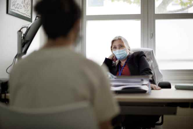 Doctor Agnès Condat, child psychiatrist, during a consultation on gender identity in the child and adolescent psychiatry department at the Pitié-Salpêtrière hospital, in Paris, on September 15, 2022.