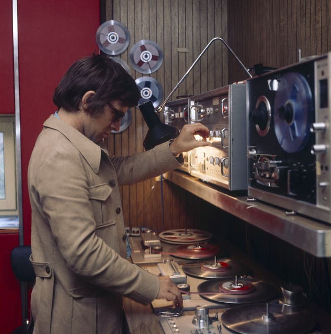 That was also typical Vic Eugster: working in the recording studio in the seventies. 
