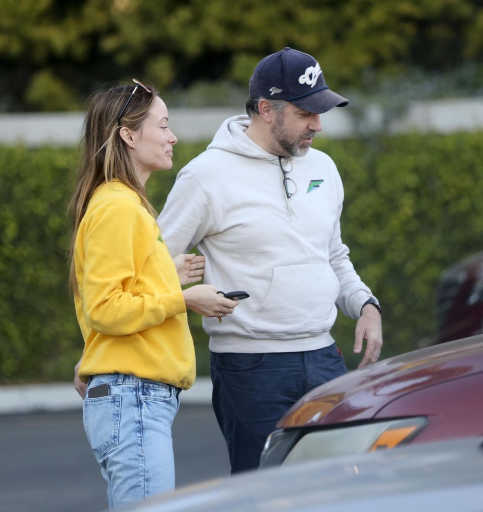 Olivia Wilde and Jason Sudeikis are in a good mood and sincere in Hollywood.