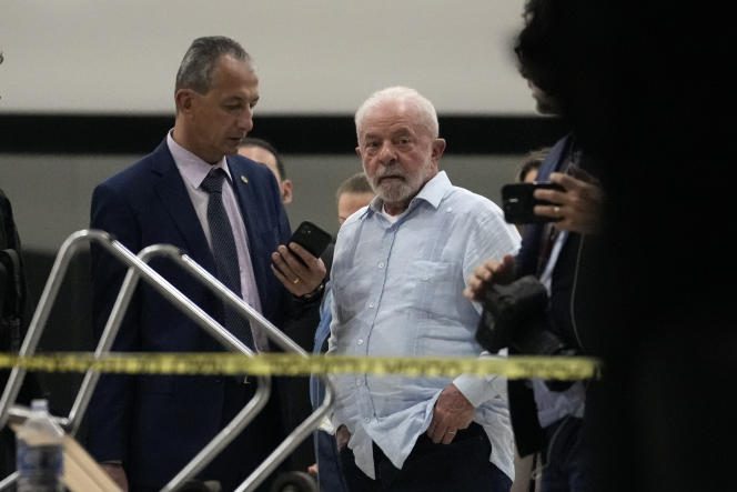 Brazilian President Luiz Inacio Lula da Silva at the Planalto after the Bolsonarist assault on January 8, 2023 in Brasilia.