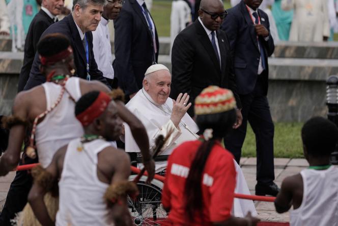 Pope Francis (center) upon his arrival at Ndjili International Airport in Kinshasa, Democratic Republic of Congo (DRC), January 31, 2023.
