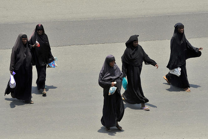 African immigrants in Jeddah in 2011.