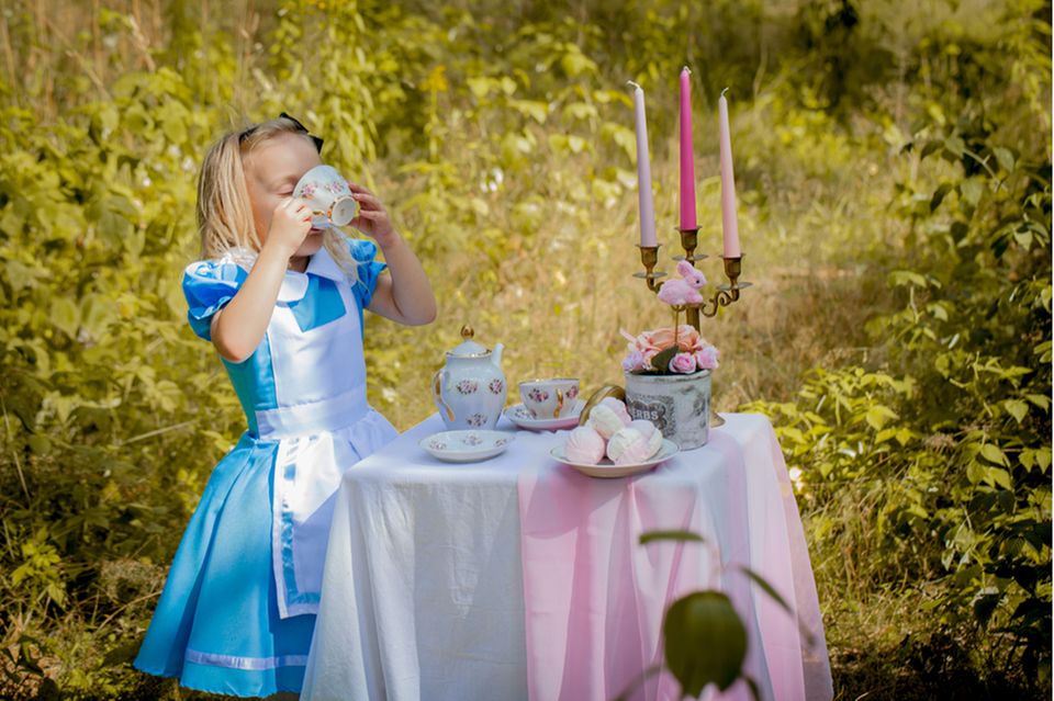 Childhood Heroes: Girl in Alice in Wonderland costume