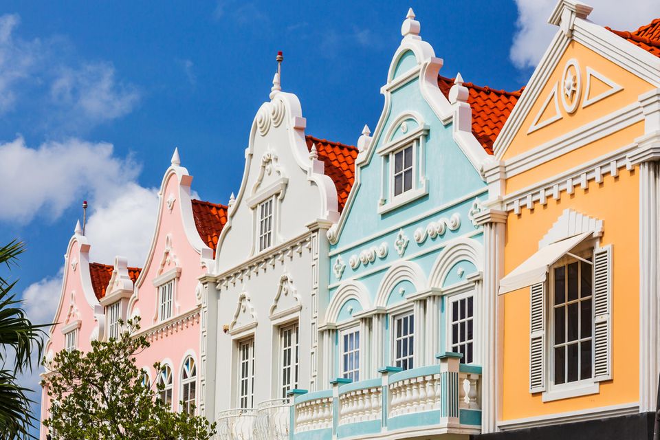 Aruba: Aruba colorful houses