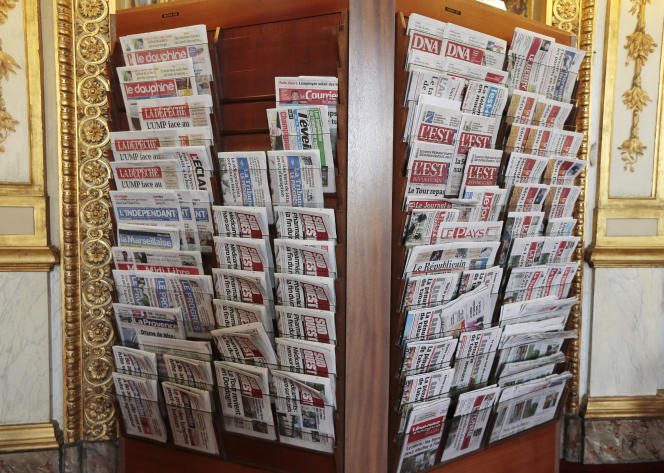 Regional dailies, in the hall of the Senate, in Paris, on September 19, 2013.