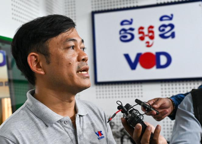 Ith Sothoeuth, director of the Cambodian Center for Independent Media, on February 13, 2023, at the offices of VOD, in Phnom Penh.