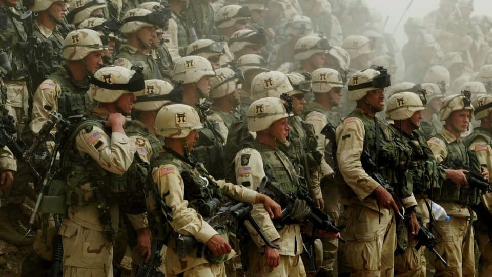US soldiers in Kuwait before the invasion of Iraq