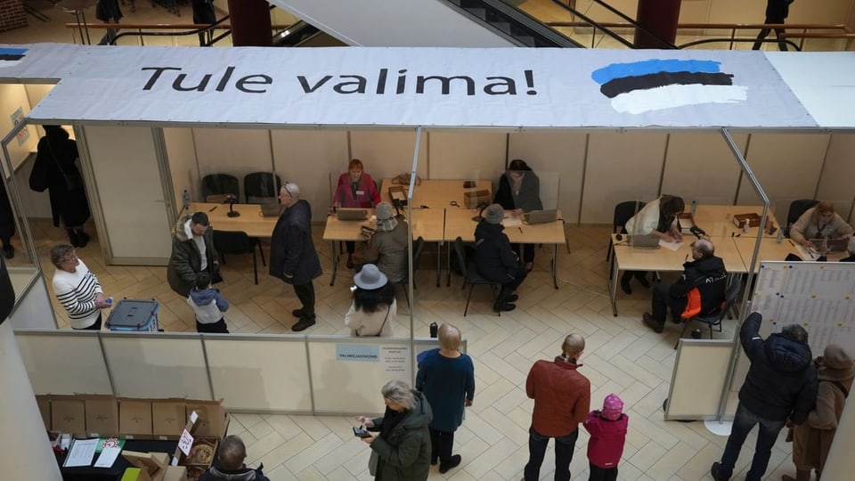 People vote in Estonia